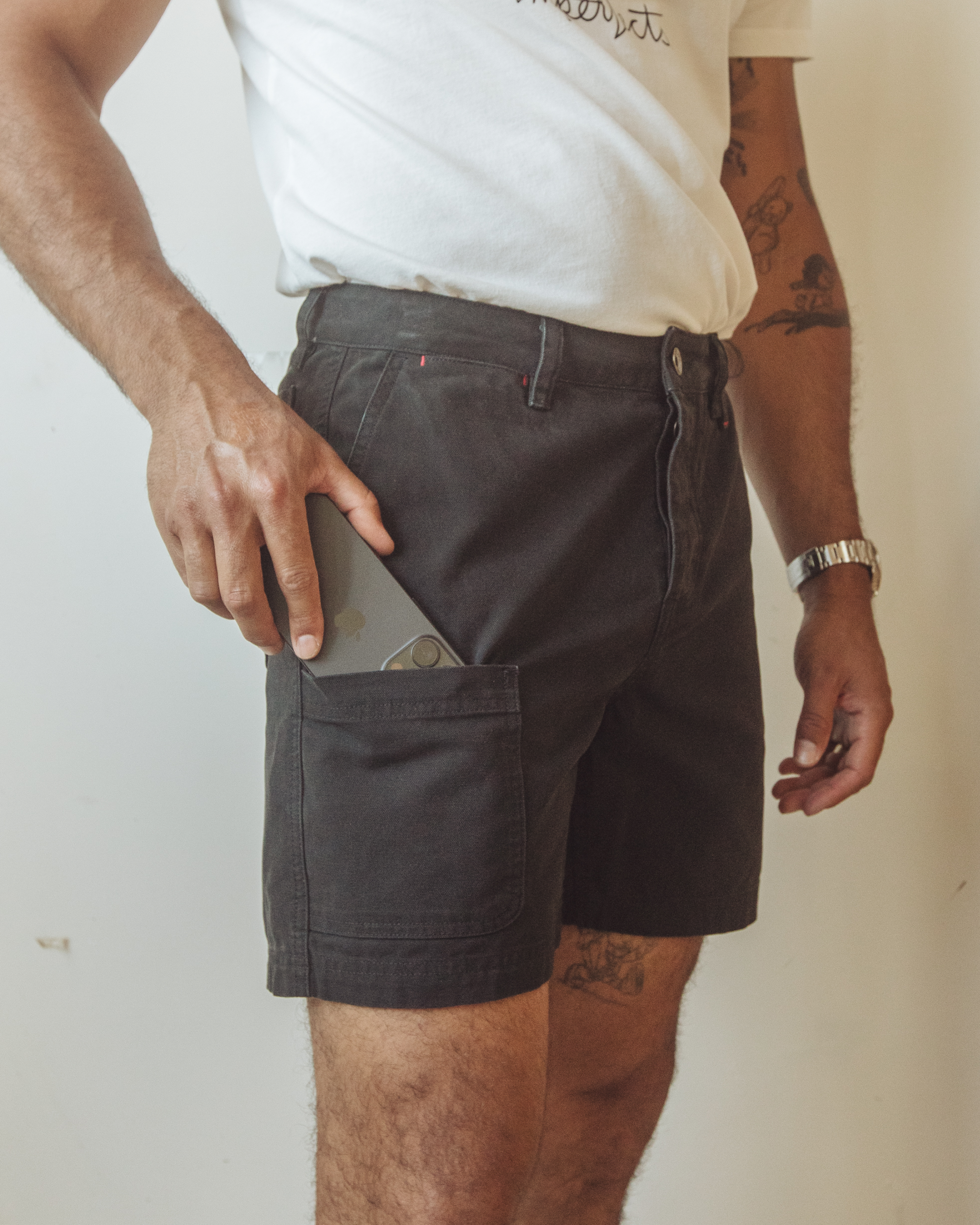 Courier_Short_in_Organic_Cotton_Canvas_Obsidian