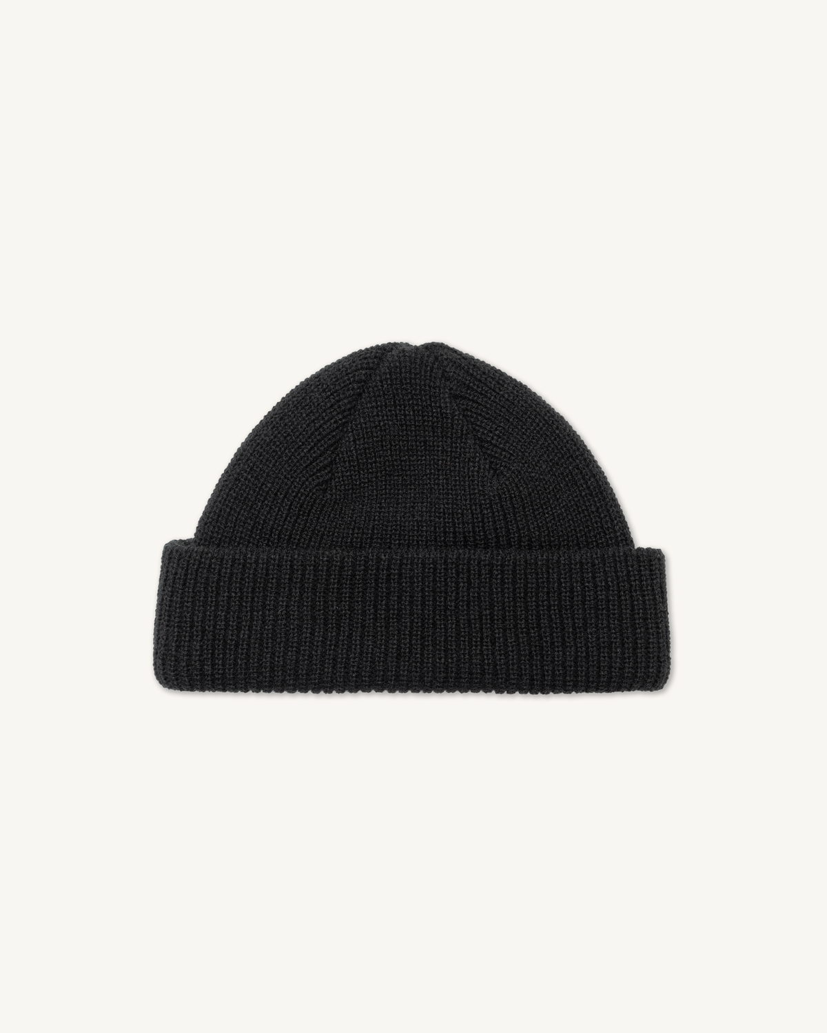 Fishermans Beanie in Rib Knit, obsidian