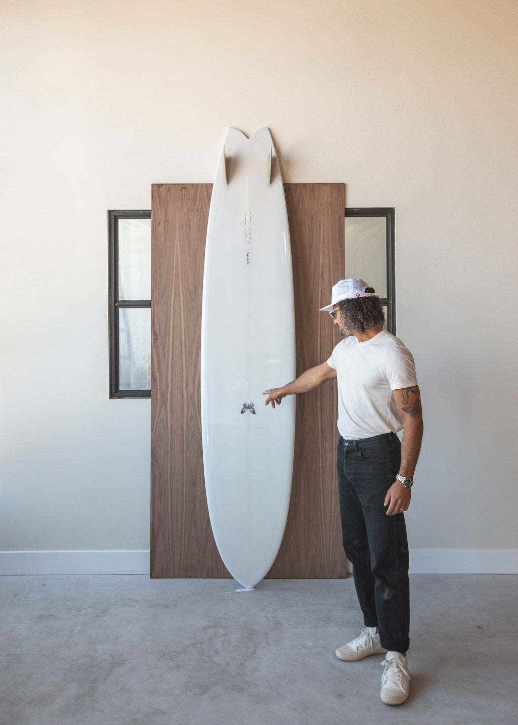 9'2 Monarch Swallow Tail in Opaque White Gloss