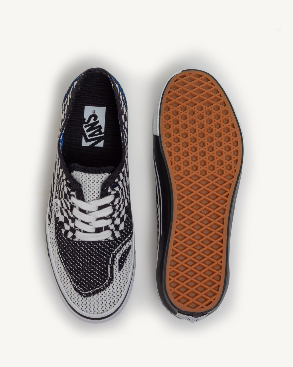 Moto Knit White/Black