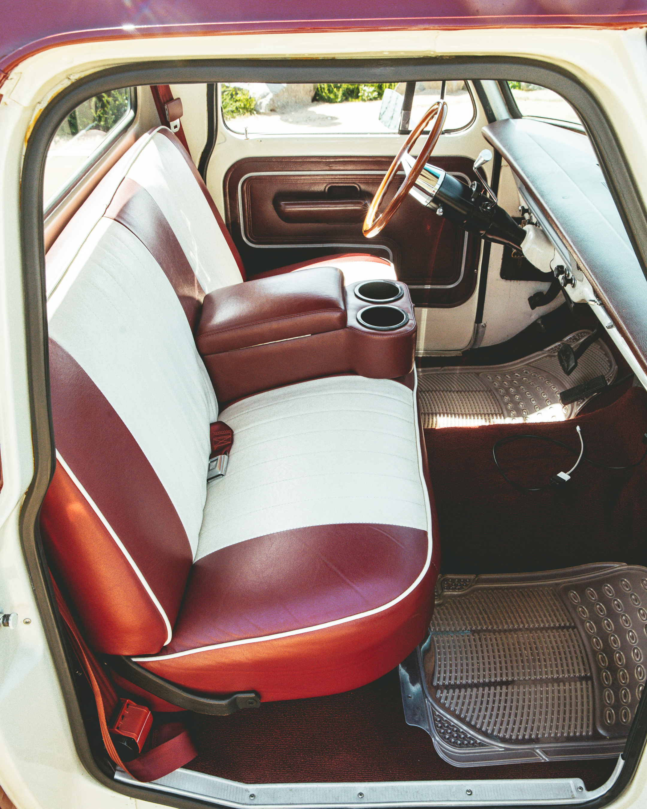 Mr. Lynch's F100 Sport Custom in 1971 Cream & Burgundy A.K.A. The Chief