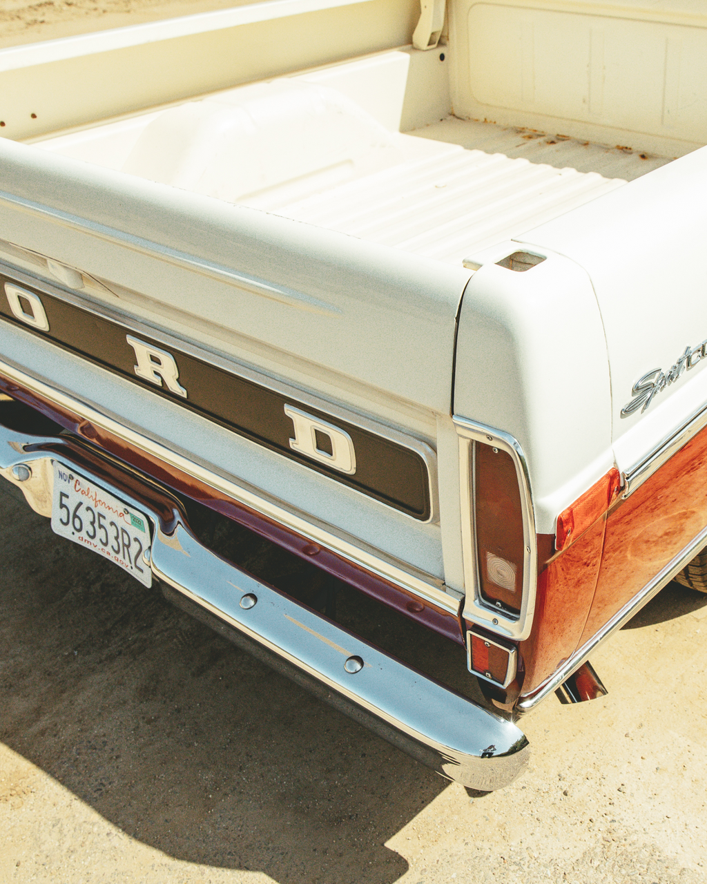 Mr. Lynch's F100 Sport Custom in 1971 Cream & Burgundy A.K.A. The Chief