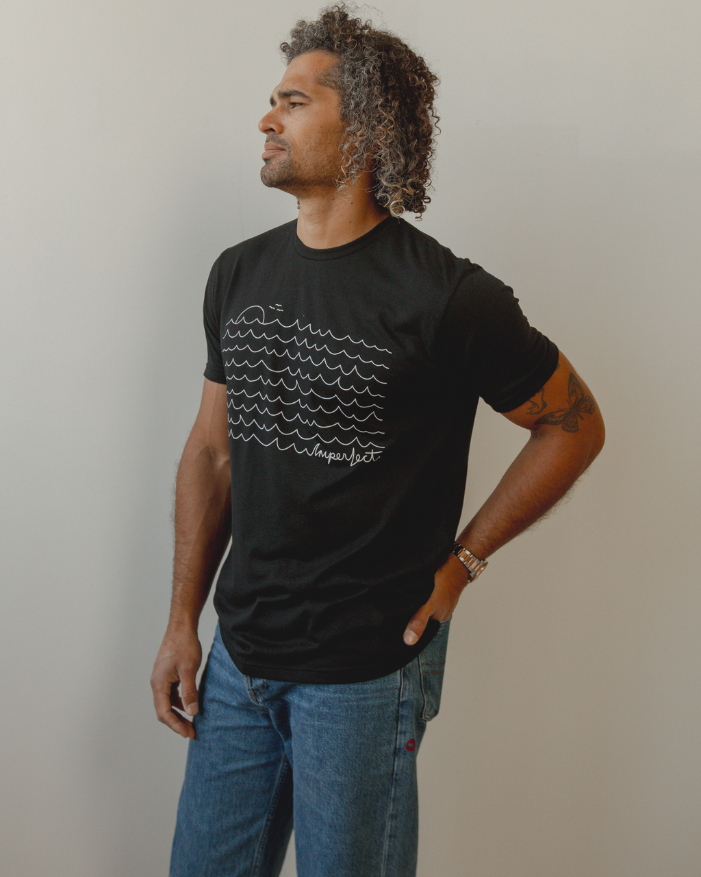 OG Waves Tee in Jet Black
