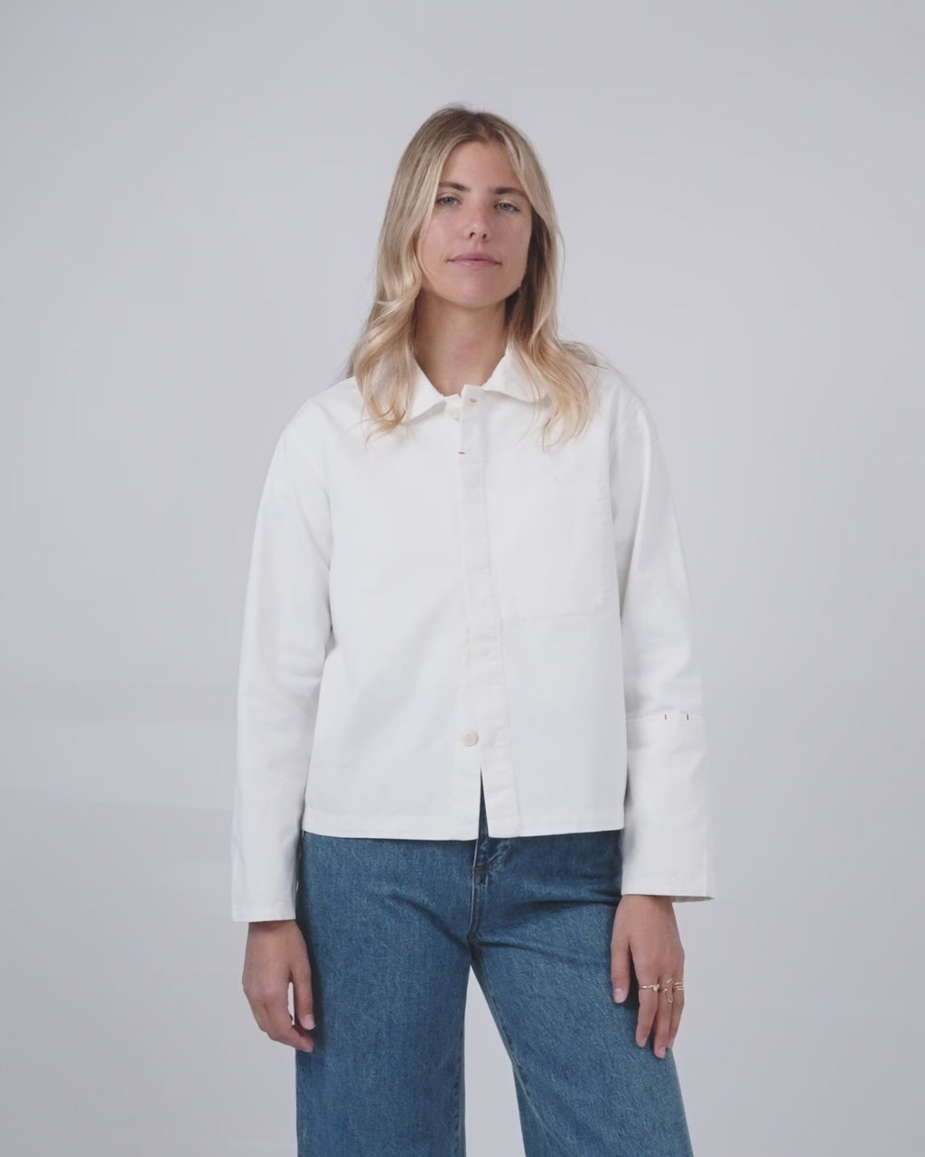Imperfects - The Chef Shirt in Bone Canvas - Womens